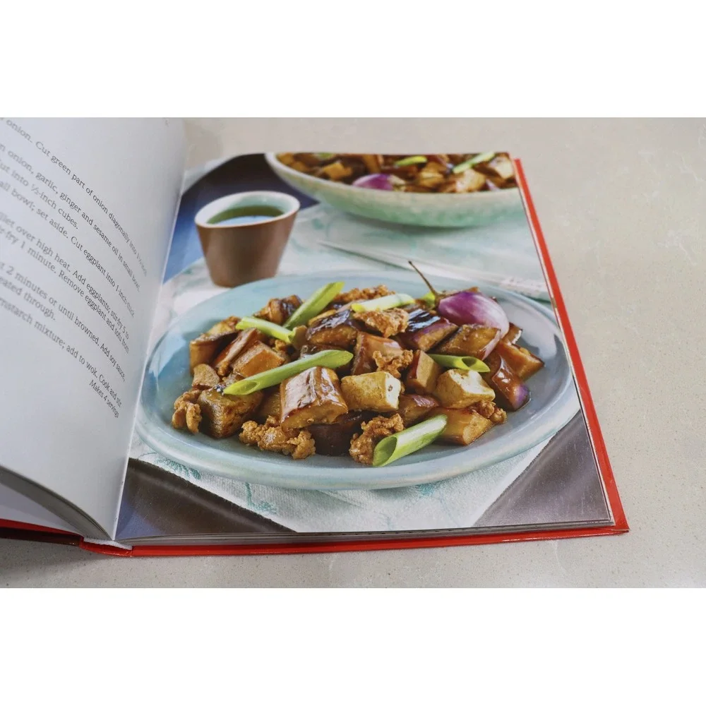Chinese Cooking & More Cookbook 140 Recipes Asian Cuisine Publications Intl 2012